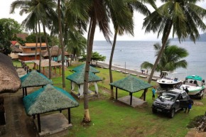 Saltitude Dive & Beach Resort